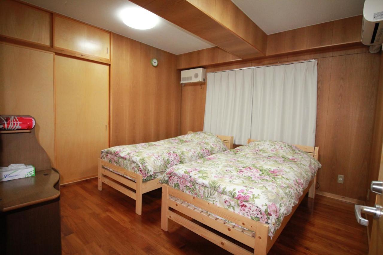 Utopia Mihama Chatan Eksteriør billede