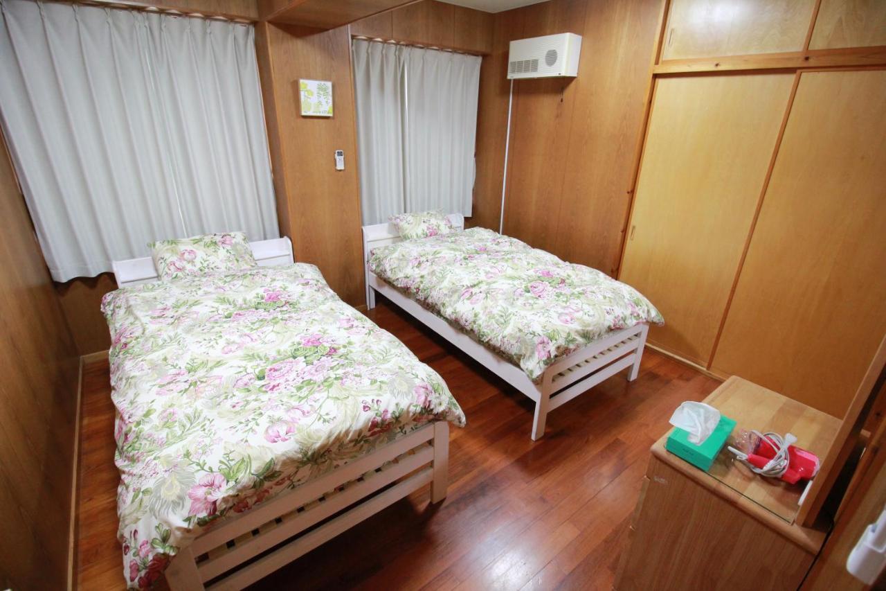 Utopia Mihama Chatan Eksteriør billede