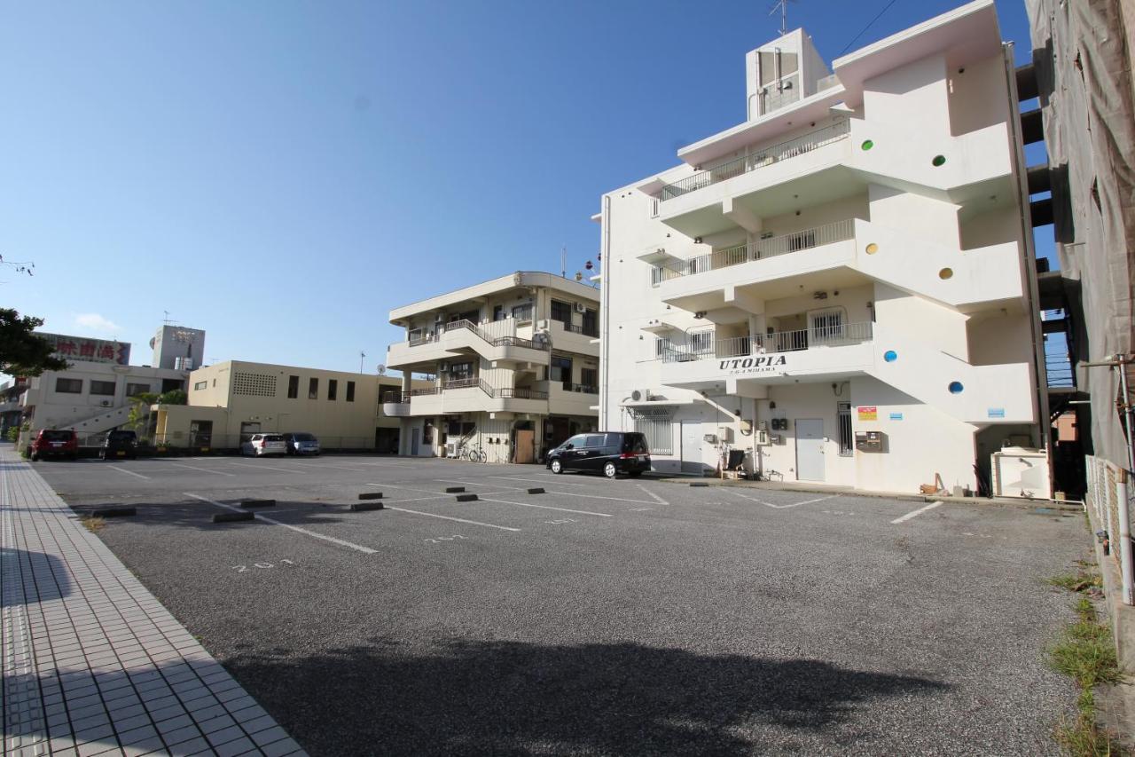 Utopia Mihama Chatan Eksteriør billede